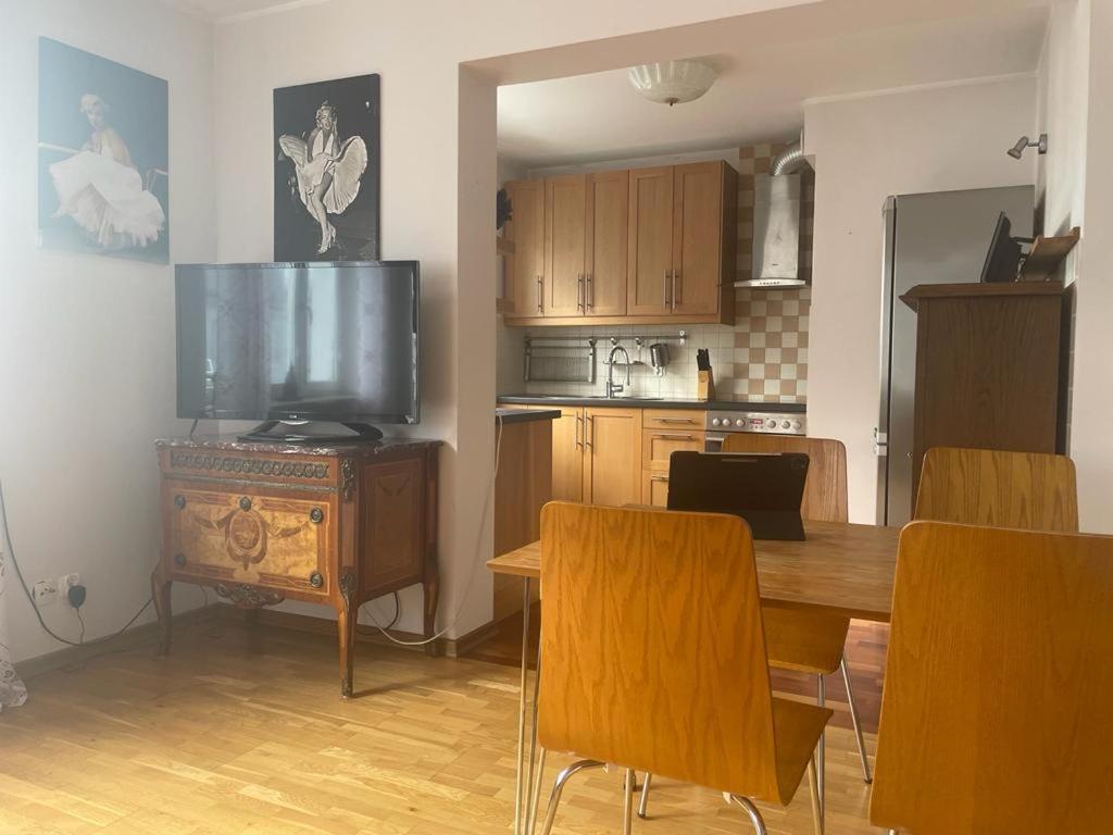Kamienica Gdynska 35 Apartment